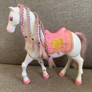 2007 Disney Princess Sleeping Beauty Walking Horse with Sounds - Works